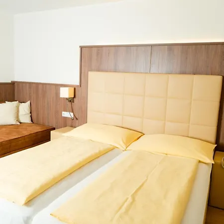 Hotel Strattnerhof *