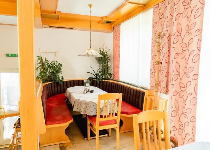 Strattnerhof * Frankenburg am Hausruck