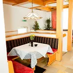 Strattnerhof Отель